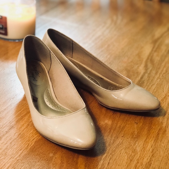 Dexflex Comfort Shoes Nude Wedges Poshmark